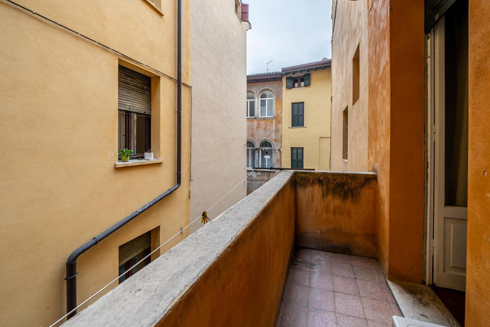Dimora Capuleti Apartment Verona Bagian luar foto
